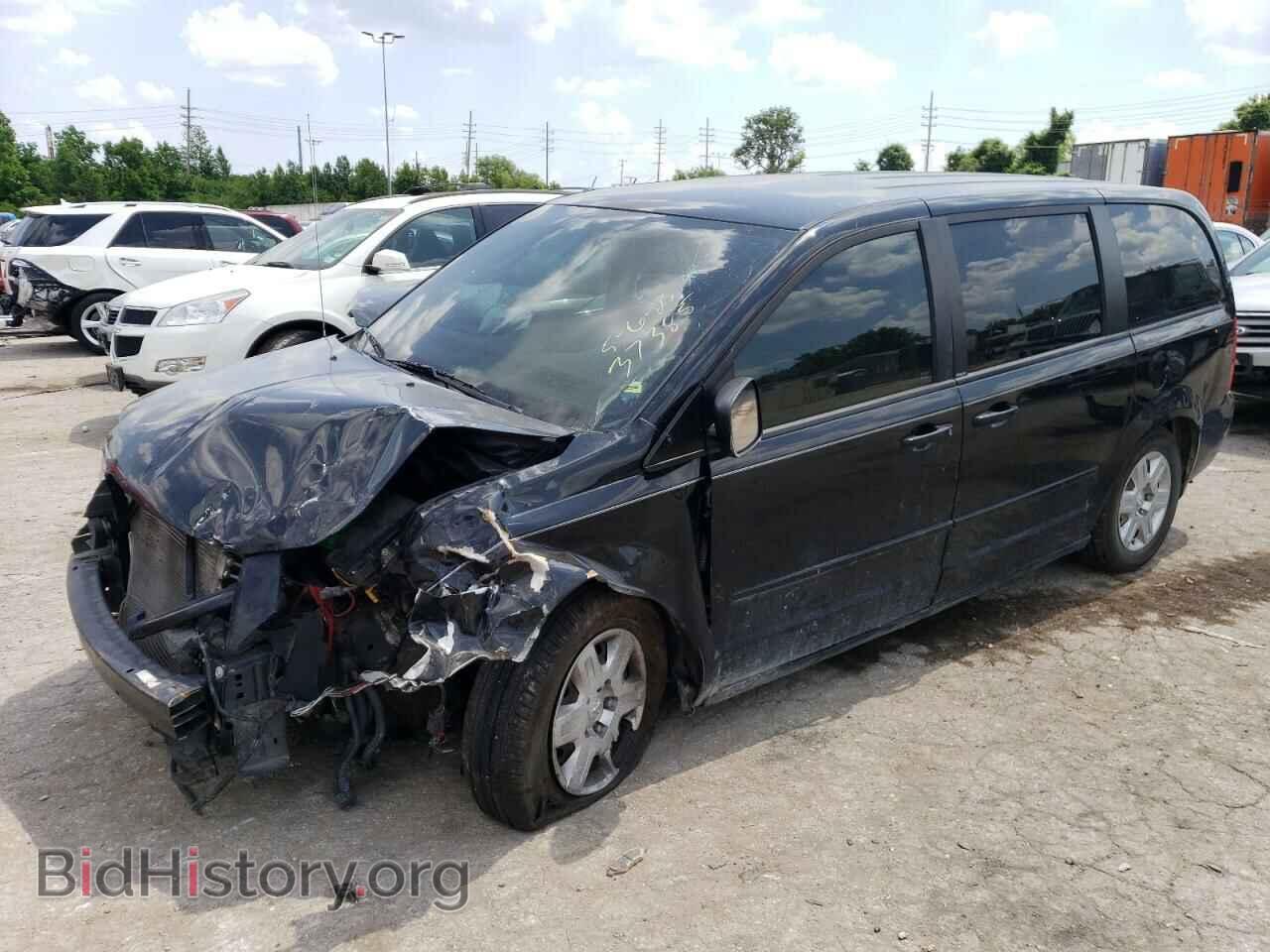 Photo 2D4RN4DE0AR106979 - DODGE CARAVAN 2010