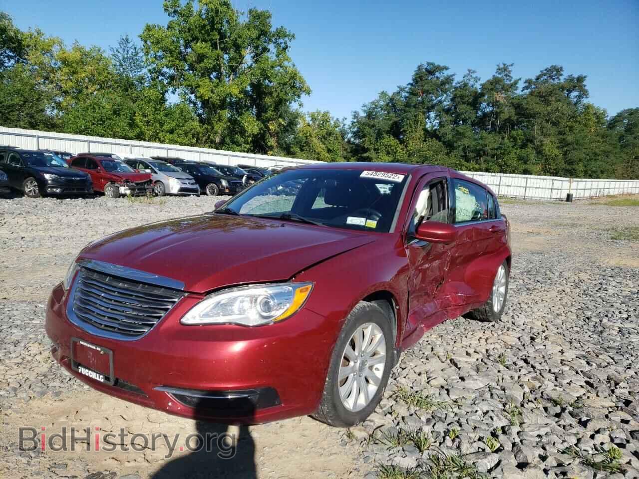 2013 CHRYSLER 200 - VIN: 1C3CCBBG1DN569074 - Фото 2
