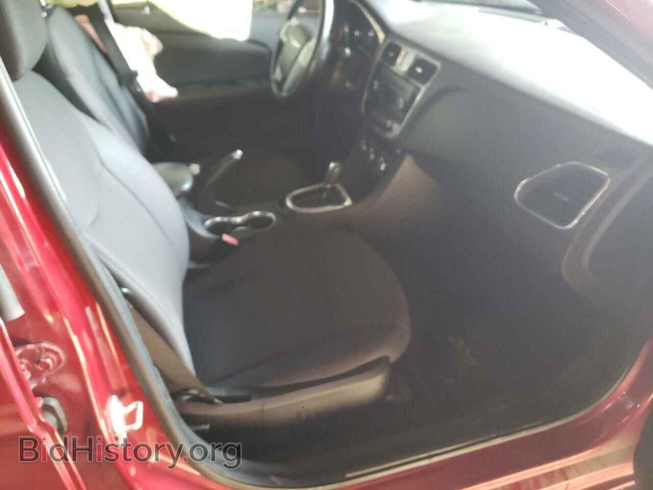 2013 CHRYSLER 200 - VIN: 1C3CCBBG1DN569074 - Фото 5