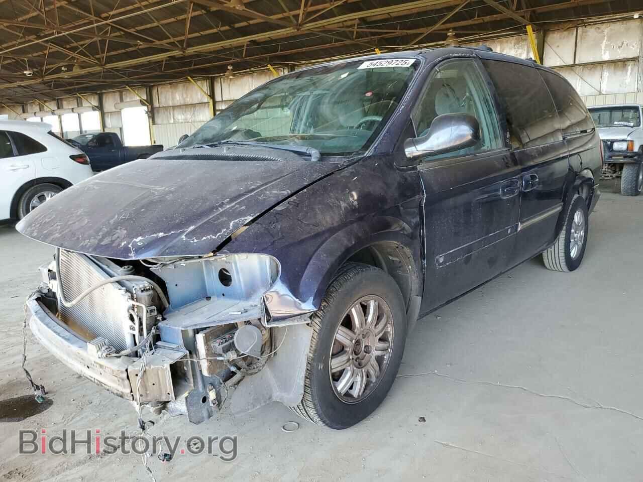 Photo 2C4GP54L95R123790 - CHRYSLER MINIVAN 2005