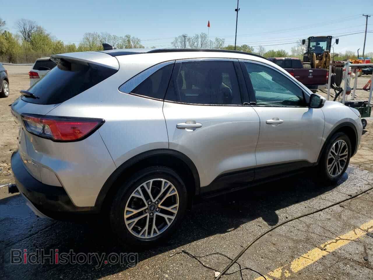 2020 FORD ESCAPE - VIN: 1FMCU9H95LUC76692 - Фото 3