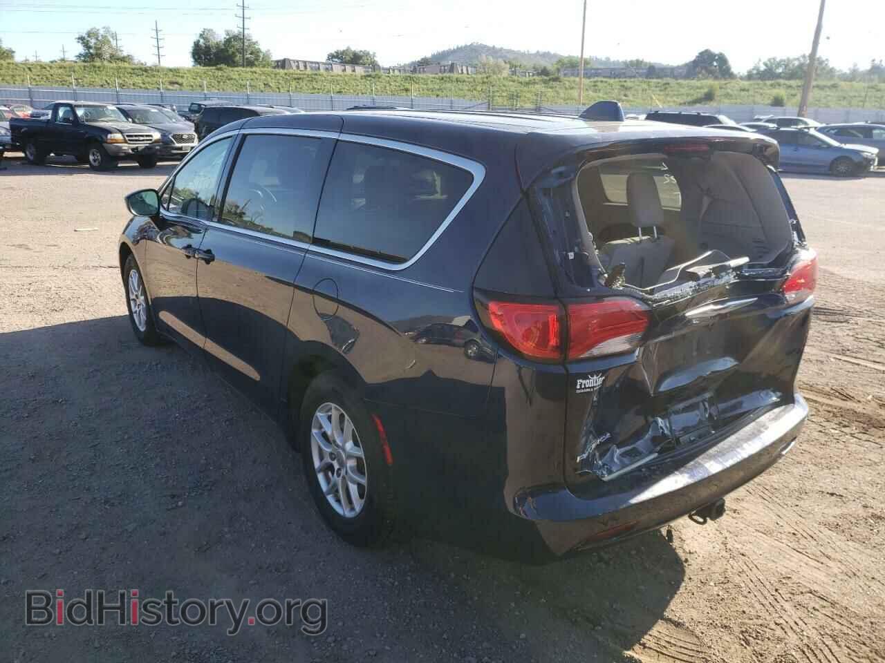 2017 CHRYSLER PACIFICA - VIN: 2C4RC1DGXHR565580 - Photo 3