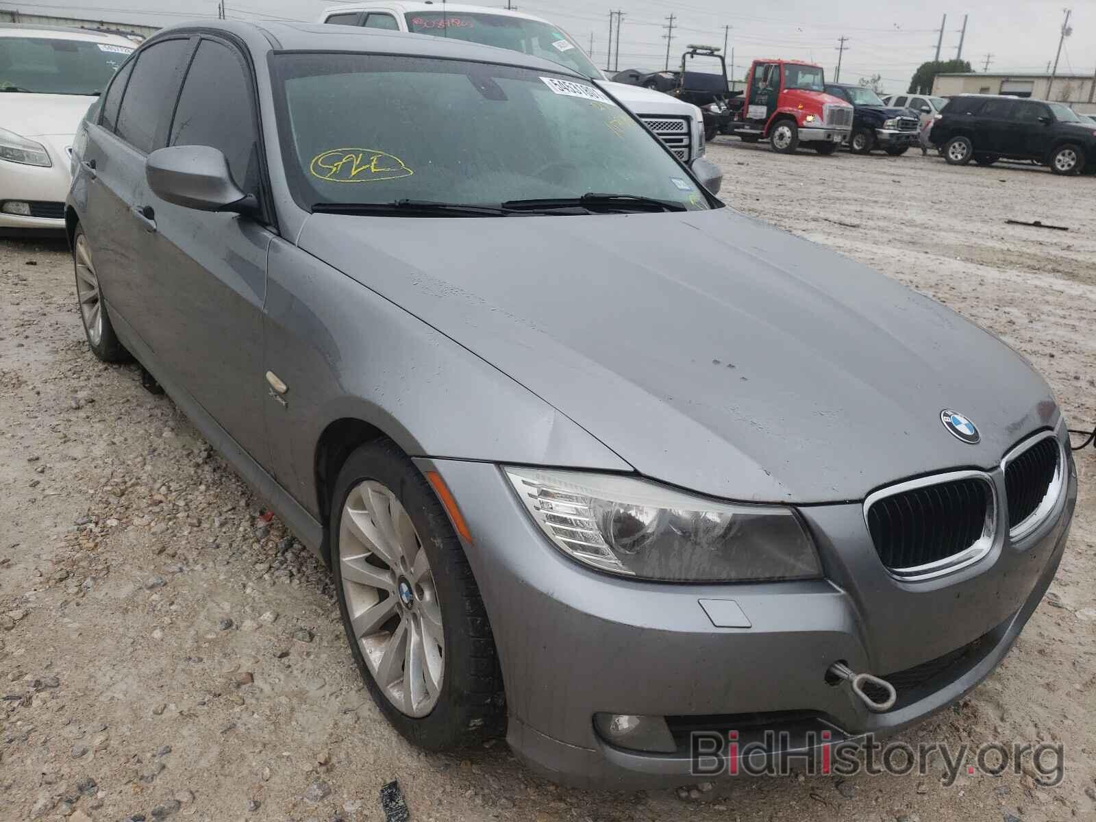 Photo WBAPK5G56BNN79294 - BMW 3 SERIES 2011