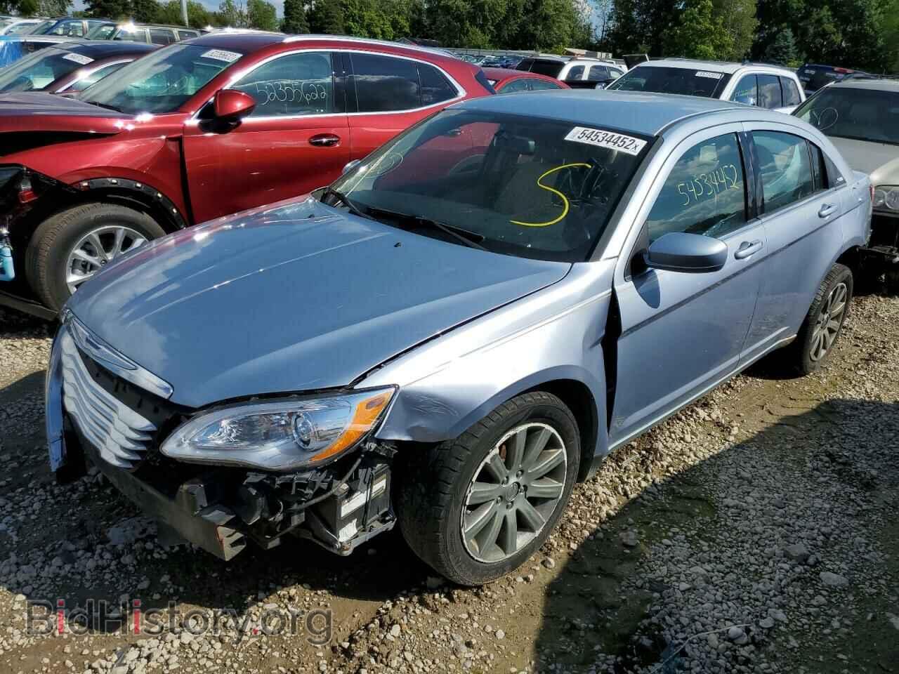 2012 CHRYSLER 200 - VIN: 1C3CCBBB4CN140255 - Фото 2