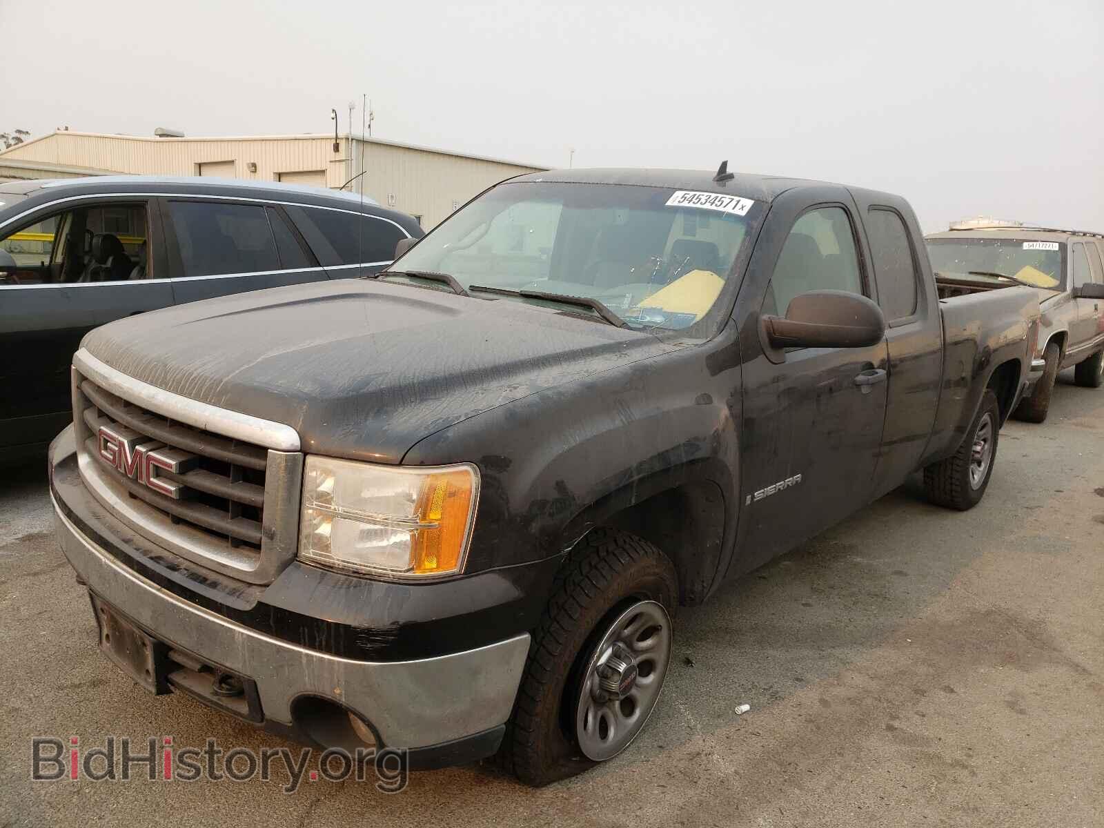 2007 GMC SIERRA - VIN: 2GTEC19C571616632 - Photo 2