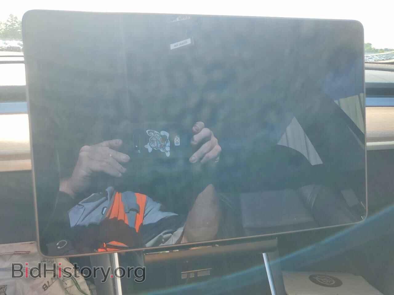 2018 TESLA MODEL 3 - VIN: 5YJ3E1EA4JF053597 - Photo 9