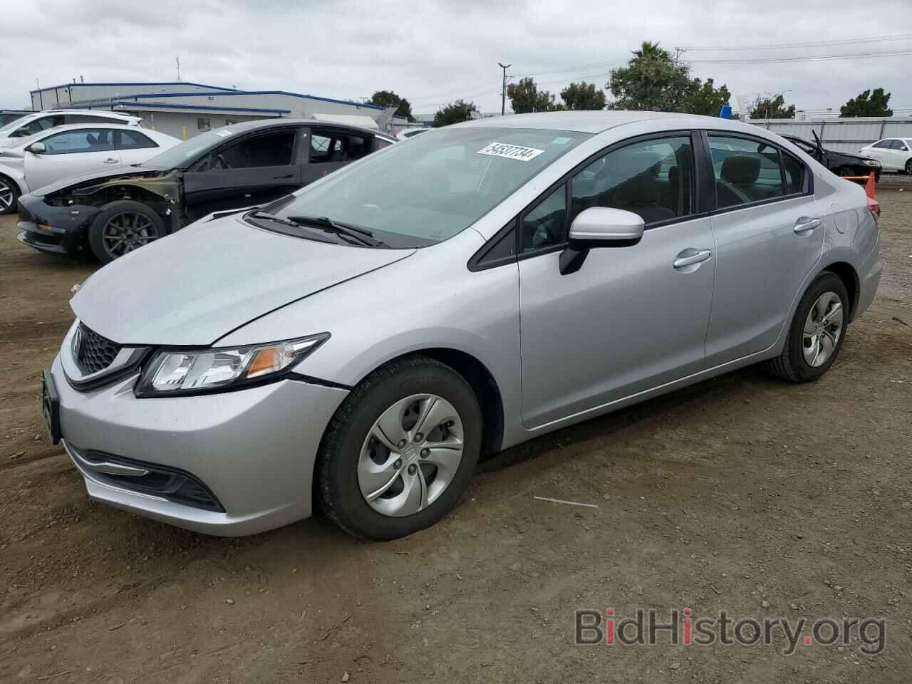 Фотография 19XFB2F51FE270535 - HONDA CIVIC 2015