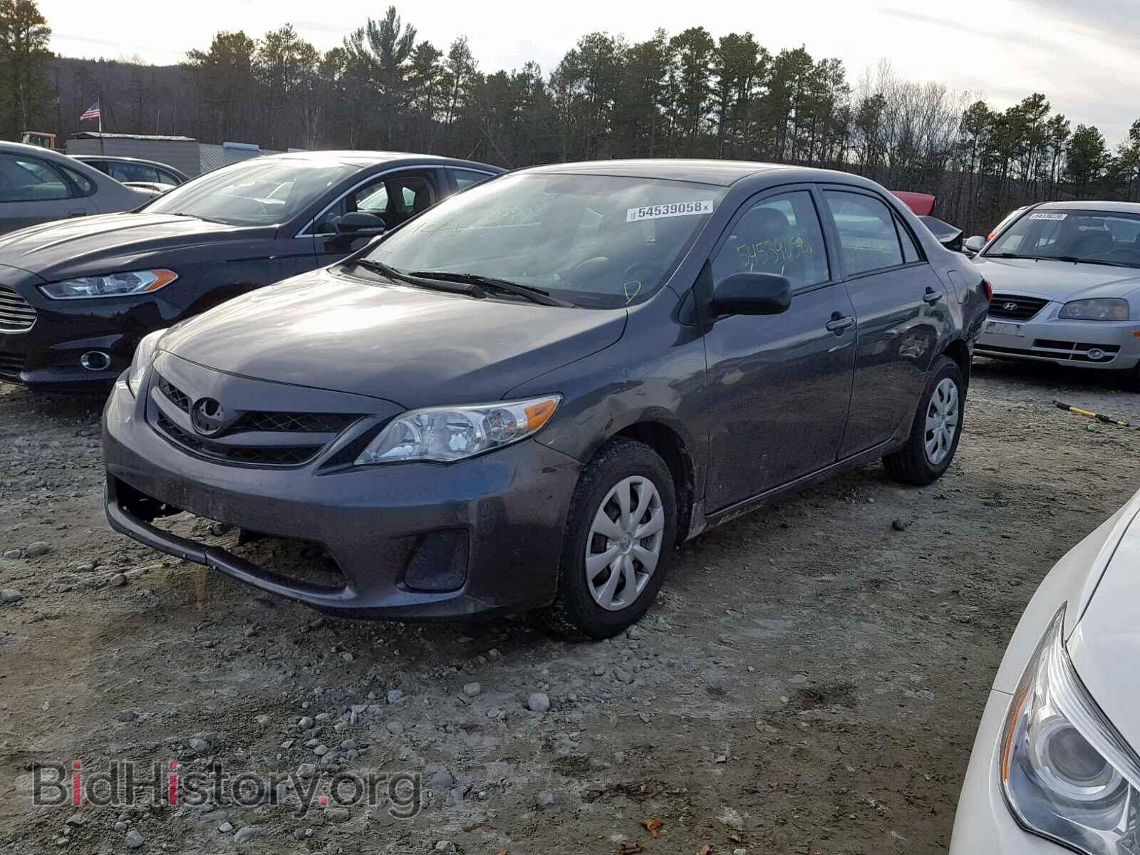 2011 TOYOTA COROLLA BA - VIN: 2T1BU4EE6BC740850 - Фото 2
