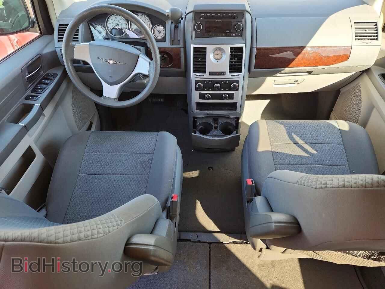 2010 CHRYSLER MINIVAN - VIN: 2A4RR4DE5AR172584 - Photo 8