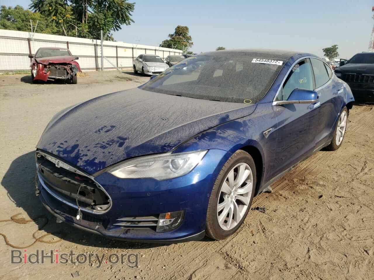 2015 TESLA MODEL S - VIN: 5YJSA1S22FF092605 - Фото 2