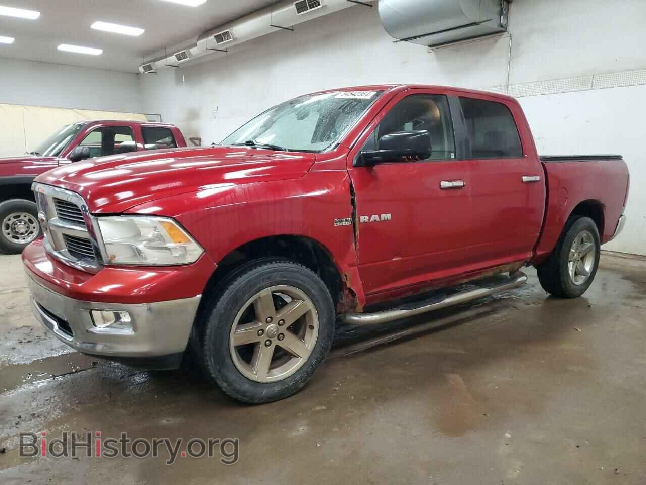 Photo 1D3HV13TX9S775608 - DODGE All Models 2009