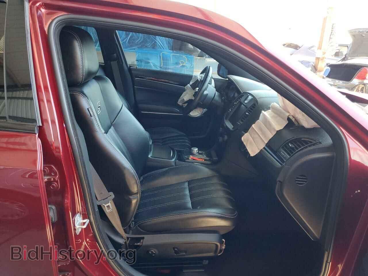 2019 CHRYSLER 300 - VIN: 2C3CCAGG4KH538278 - Photo 5