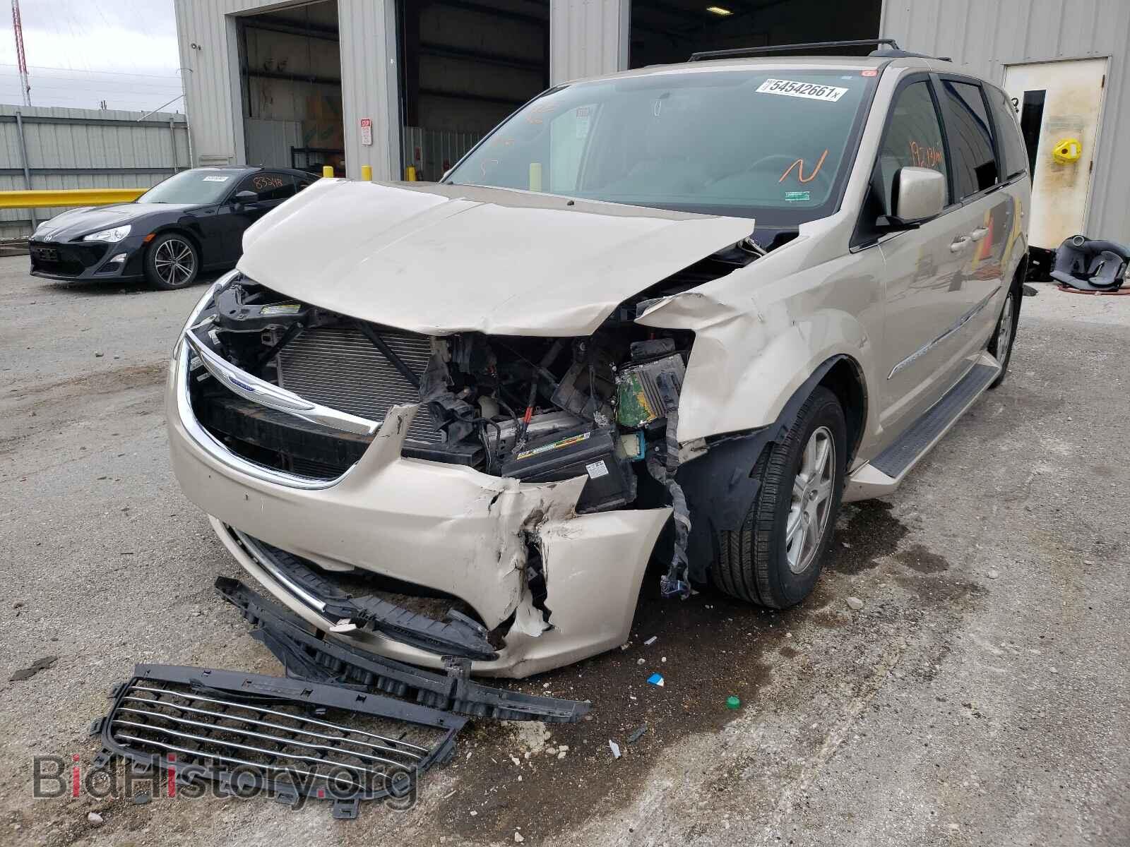 2012 CHRYSLER MINIVAN - VIN: 2C4RC1BG2CR400523 - Photo 2
