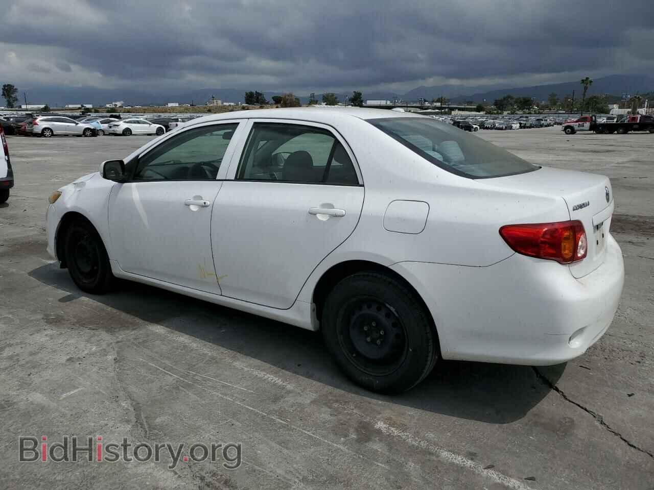 2010 TOYOTA COROLLA - VIN: 1NXBU4EE5AZ194989 - Фото 2