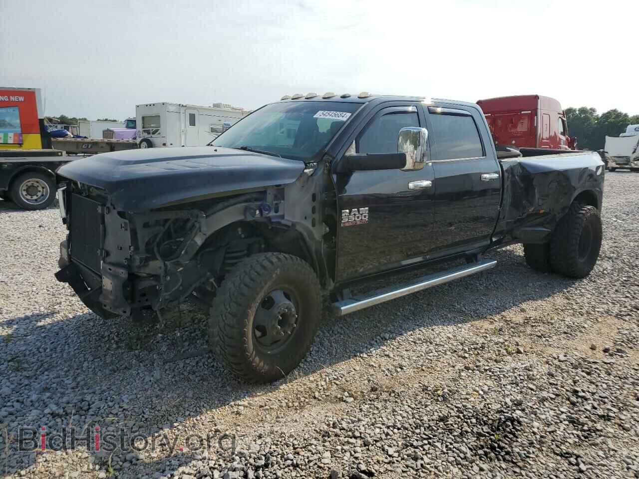 Photo 3C63RRGL8HG770324 - RAM All Models 2017