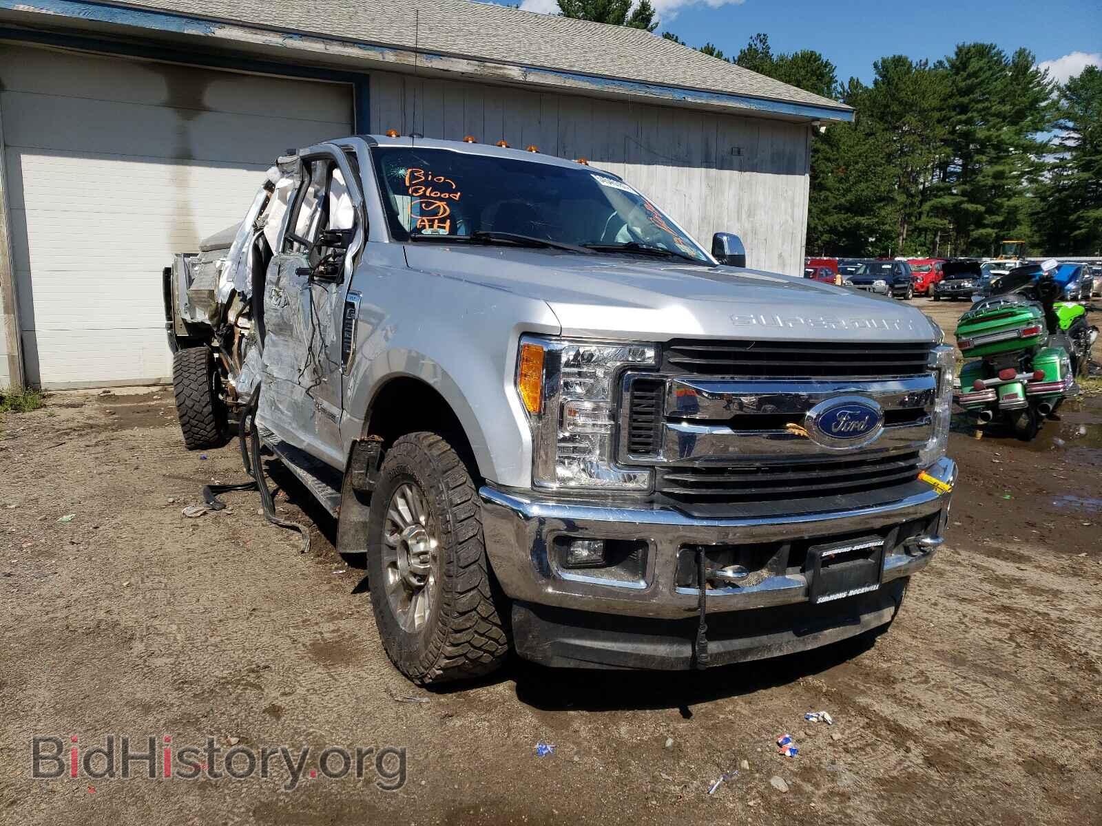 Фотография 1FT8W3BTXHEE53132 - FORD F350 2017