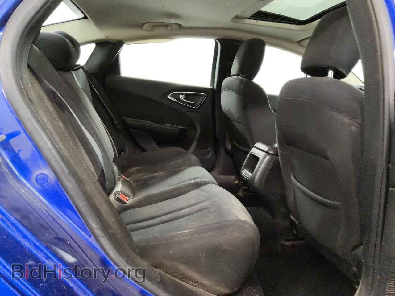 2015 CHRYSLER 200 - VIN: 1C3CCCAB0FN742128 - Фото 10