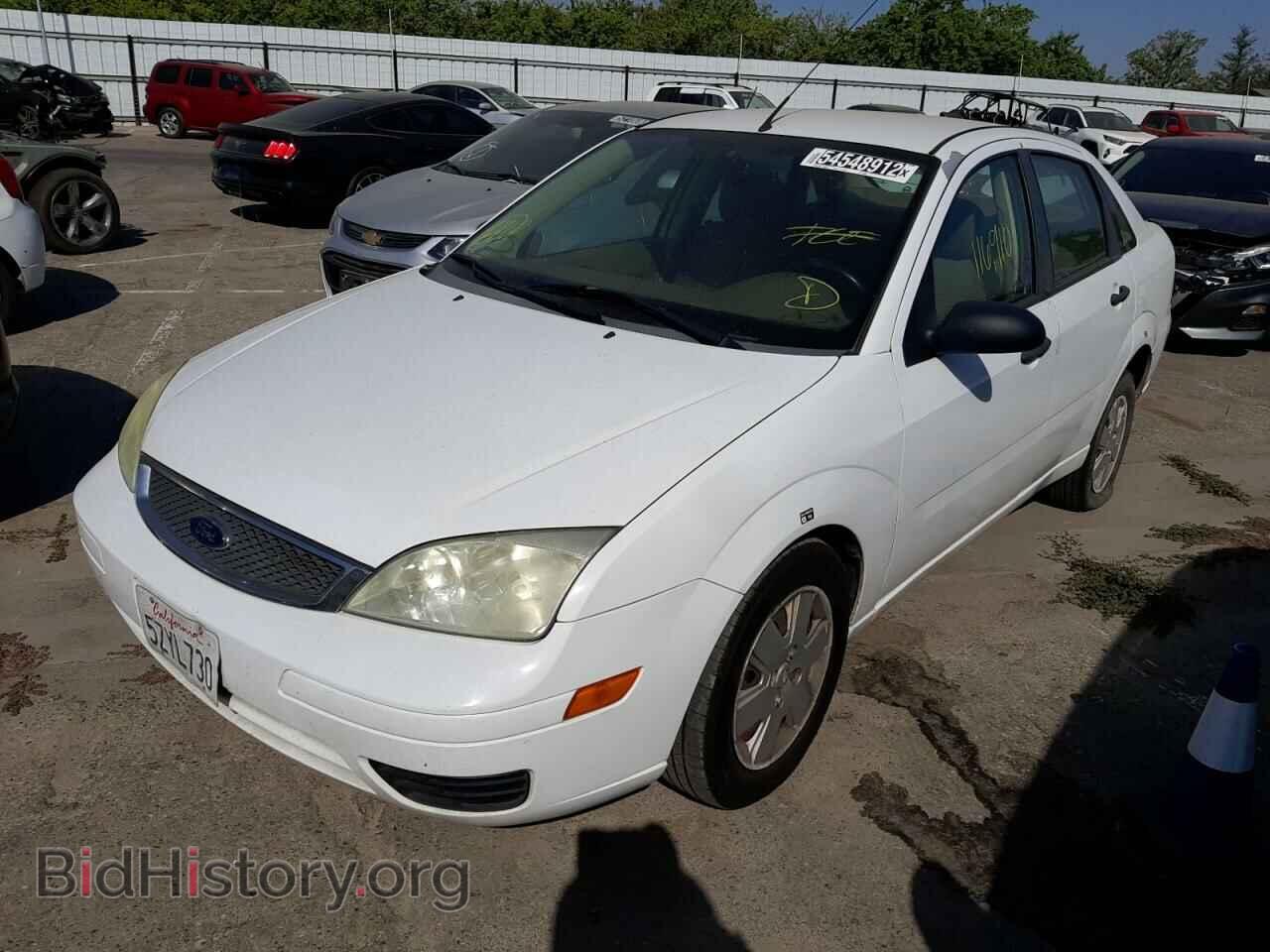 2007 FORD FOCUS - VIN: 1FAHP34NX7W330991 - Фото 2