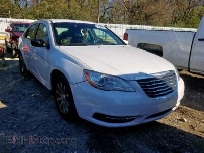 2013 Chrysler 200 TOURIN, white — VIN 1C3CCBBB9DN672781, Copart