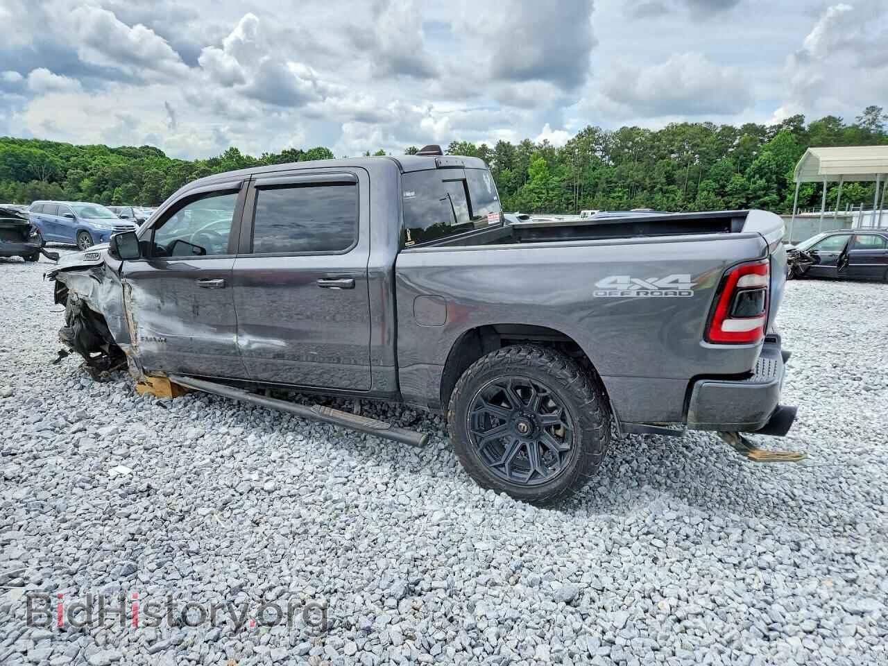 2020 RAM 1500 - VIN: 1C6SRFFTXLN328365 - Photo 2