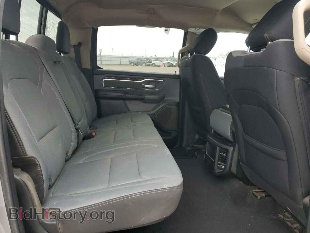 2020 RAM 1500 - VIN: 1C6SRFFM1LN277198 - Фото 10