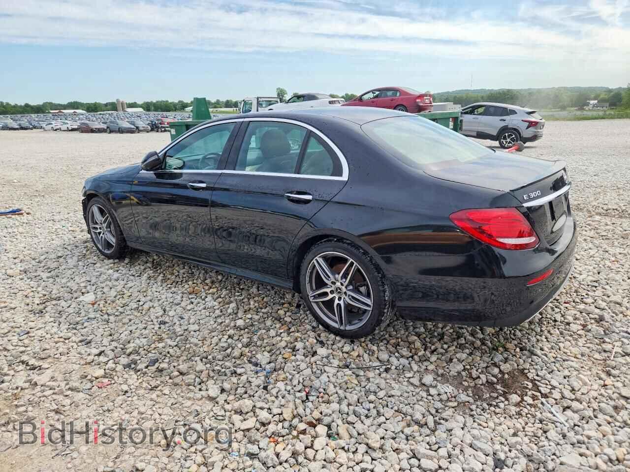 2018 MERCEDES-BENZ E-CLASS - VIN: WDDZF4KB3JA401152 - Фото 2