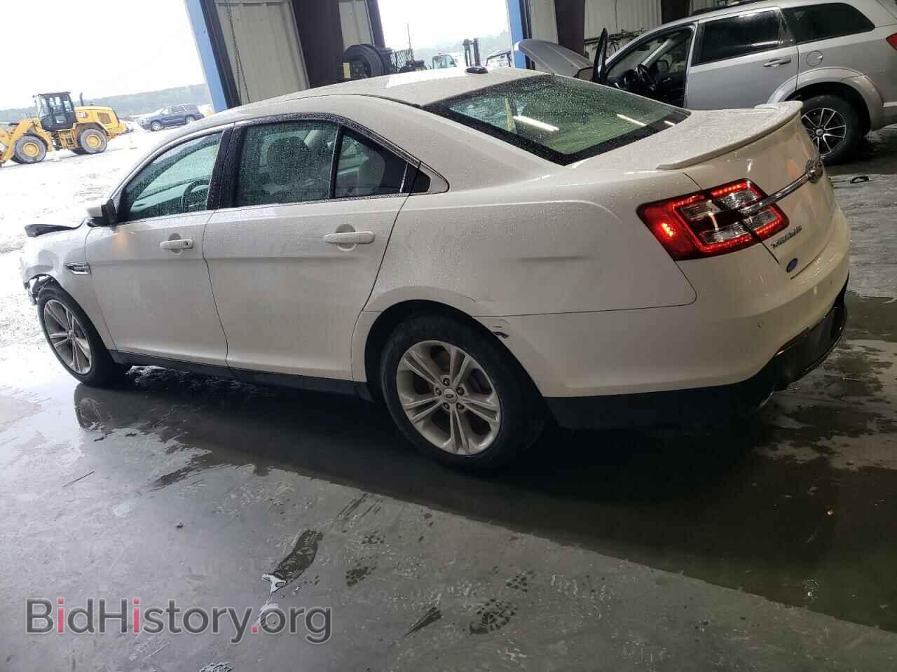2016 FORD TAURUS - VIN: 1FAHP2E82GG139899 - Фото 2