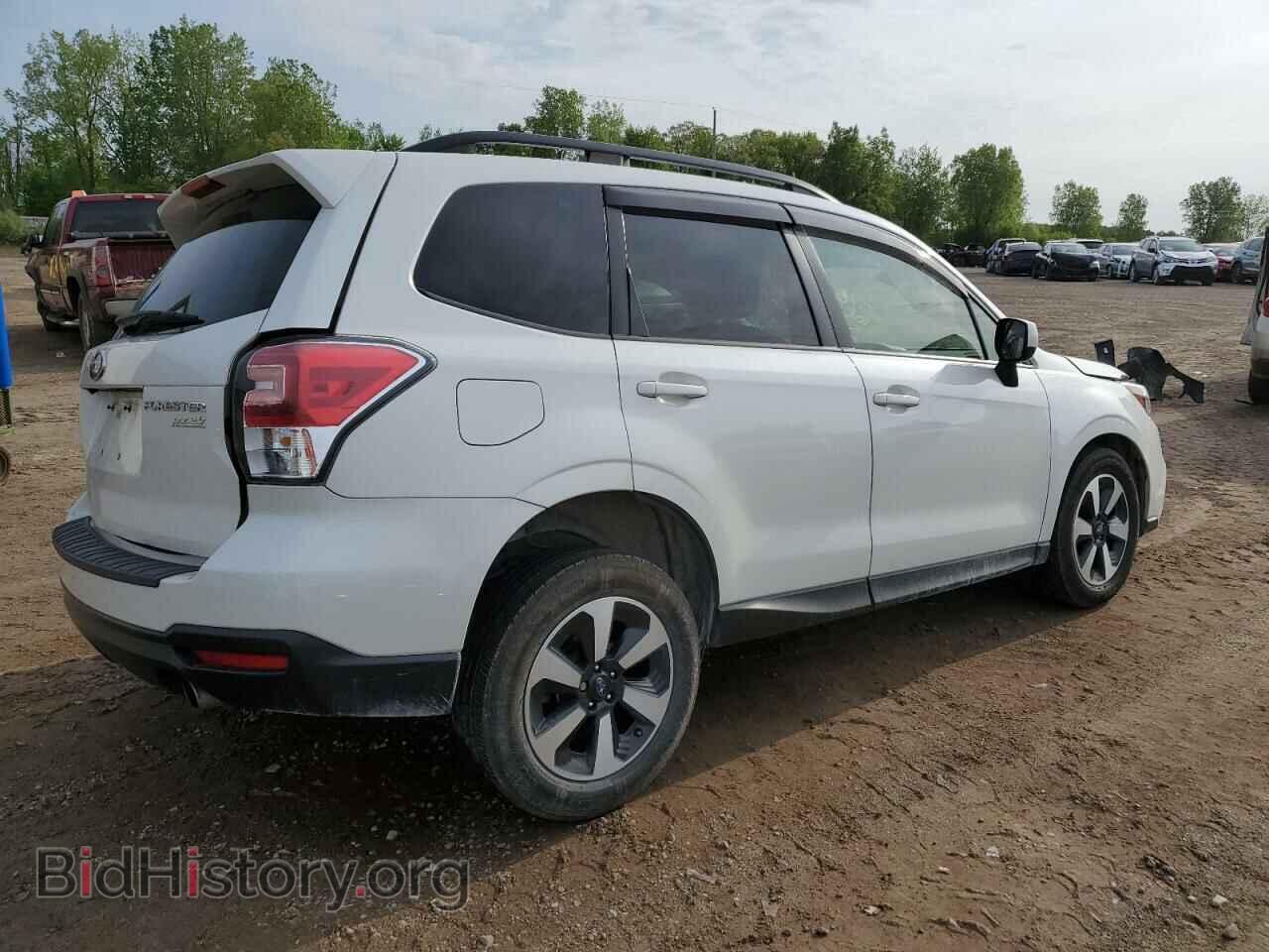 2017 SUBARU FORESTER - VIN: JF2SJAEC0HH526593 - Фото 3