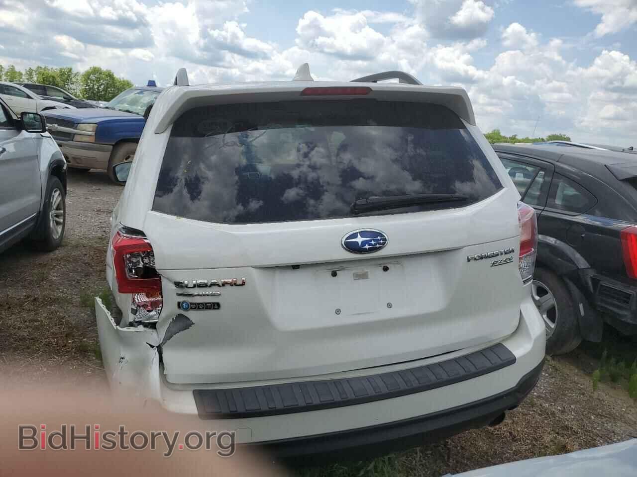 2017 SUBARU FORESTER - VIN: JF2SJAEC0HH526593 - Фото 6
