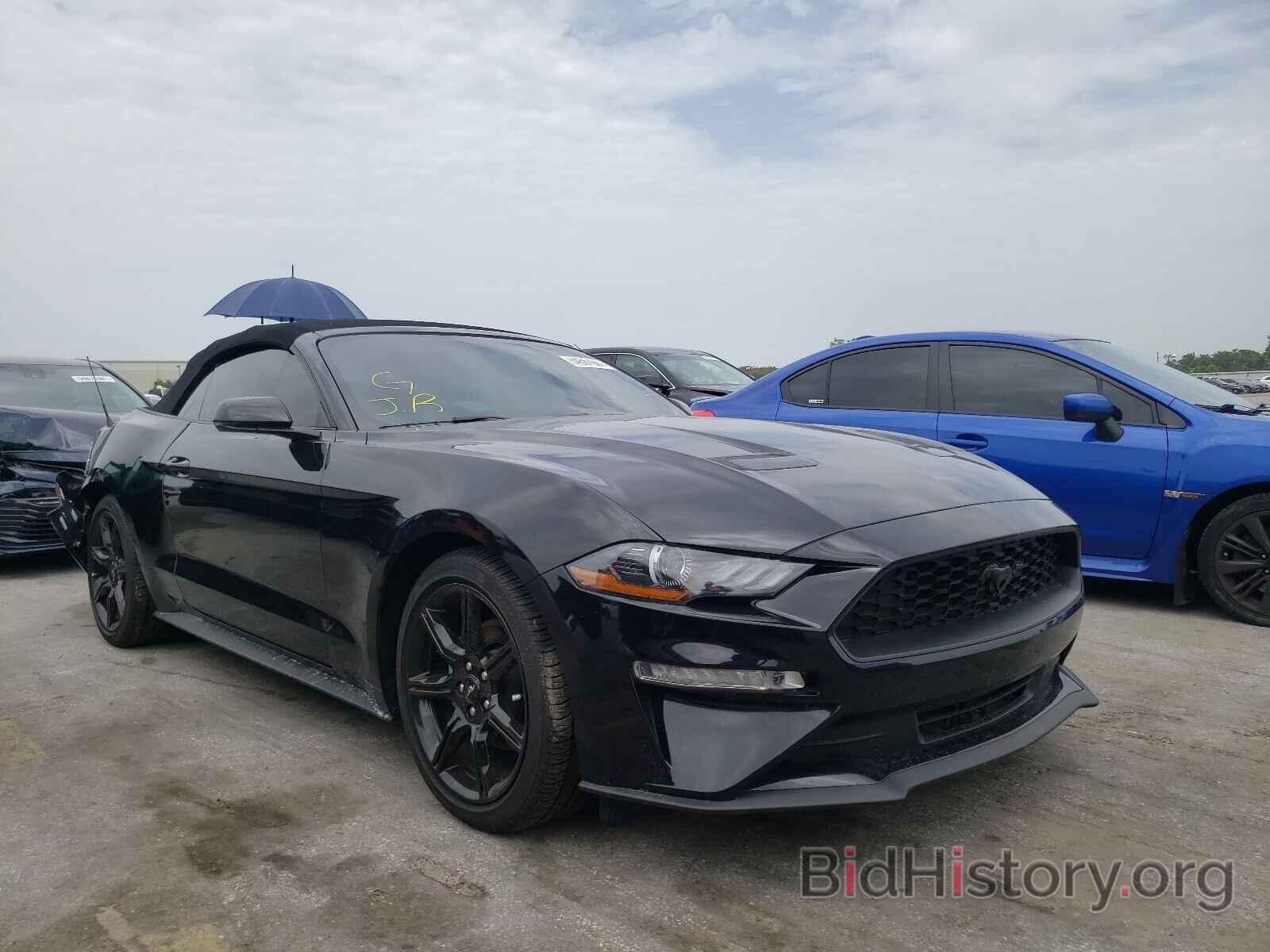 Photo 1FATP8UH8L5114767 - FORD MUSTANG 2020