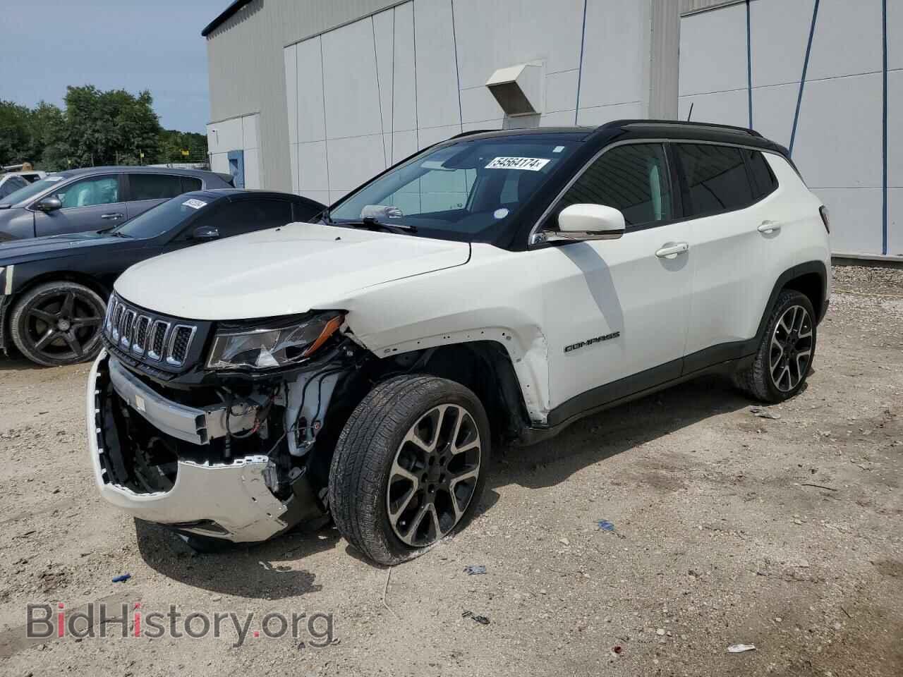 Фотография 3C4NJDCB3JT298457 - JEEP COMPASS 2018