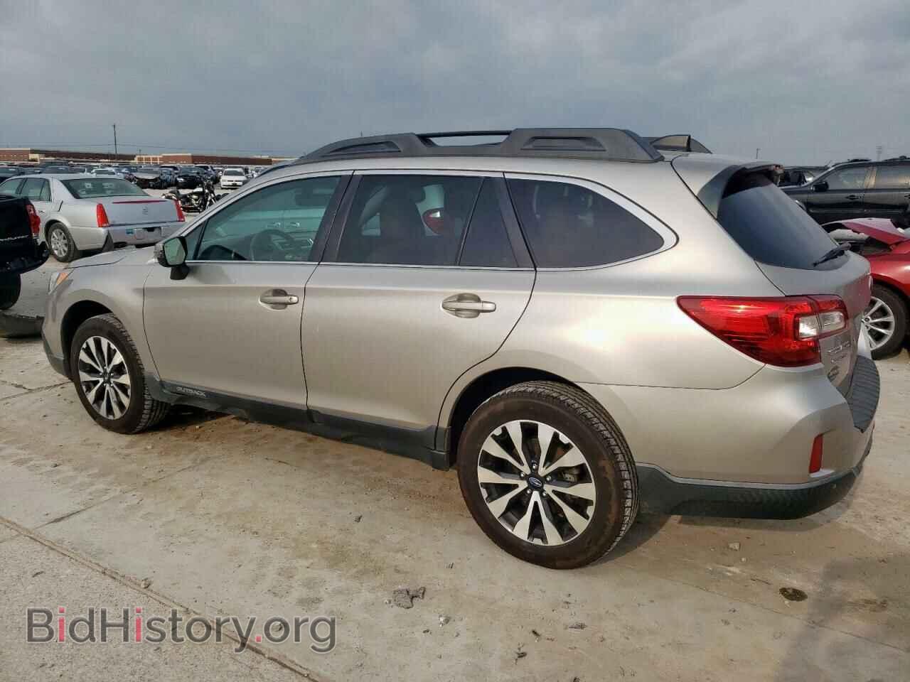 2017 SUBARU OUTBACK - VIN: 4S4BSANC8H3388919 - Фото 2