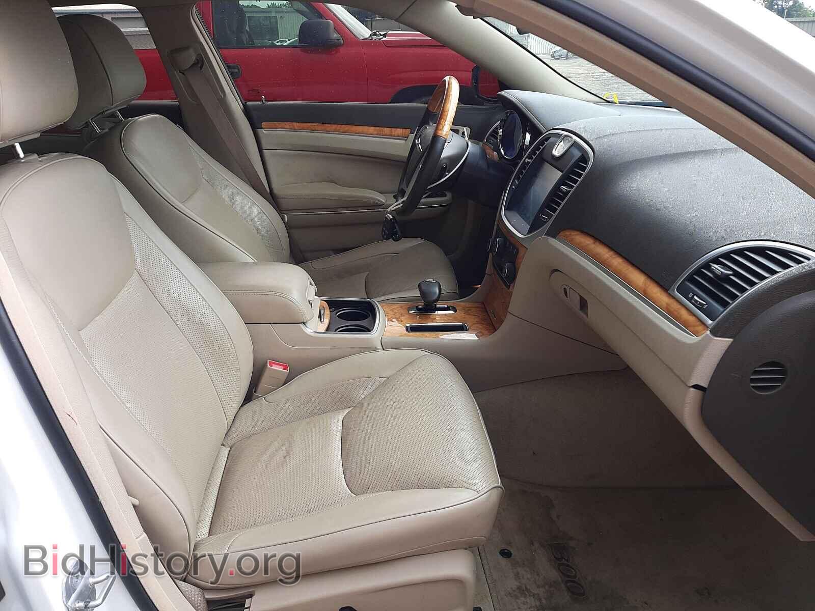2012 CHRYSLER 300 - VIN: 2C3CCACG1CH166244 - Фото 5