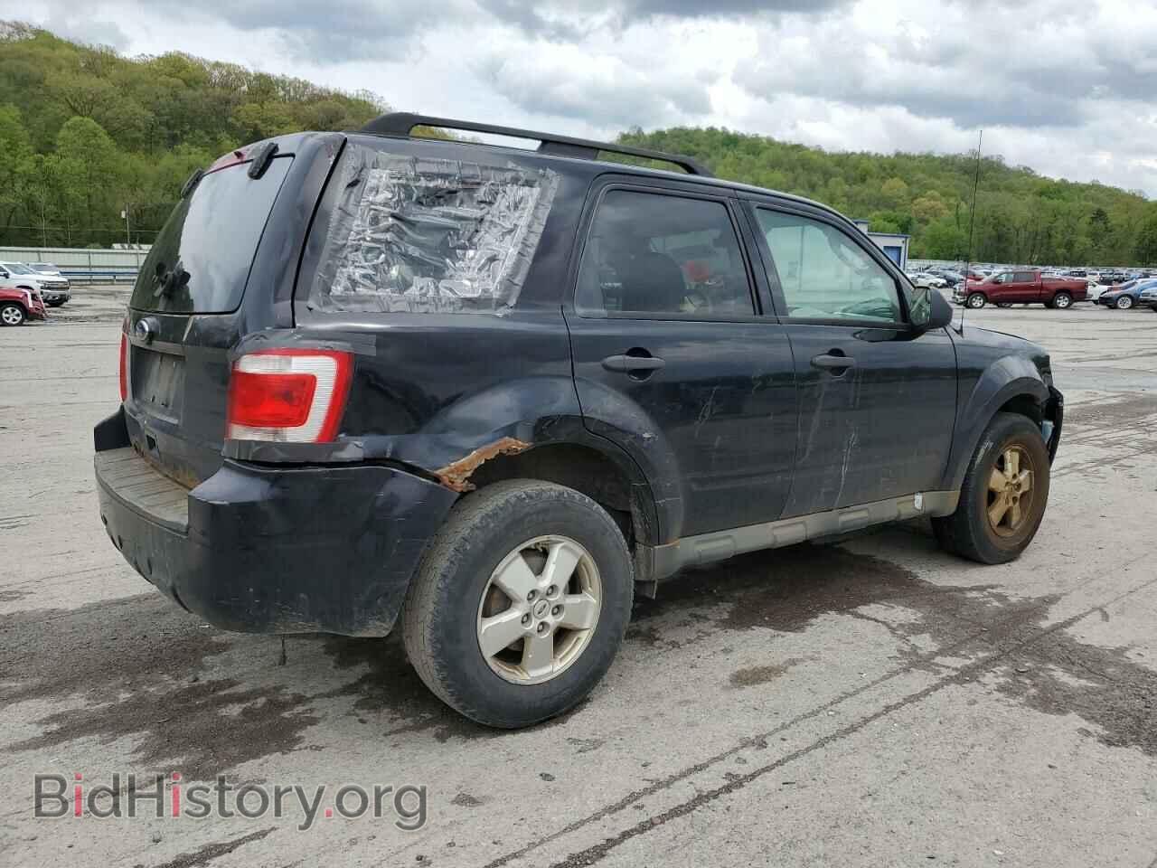 2010 FORD ESCAPE - VIN: 1FMCU0D77AKB19397 - Фото 3