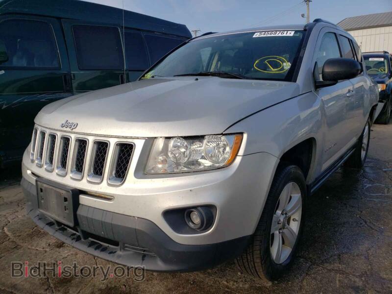 2011 Jeep COMPASS (VIN 1J4NF1FB9BD221783) — фото 2 из 10