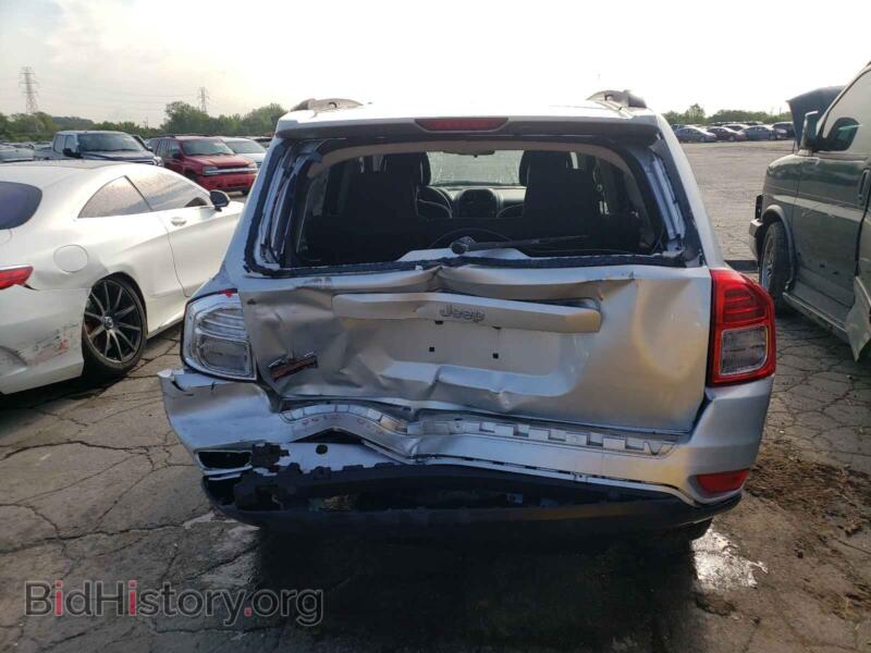 2011 Jeep COMPASS (VIN 1J4NF1FB9BD221783) — фото 9 из 10