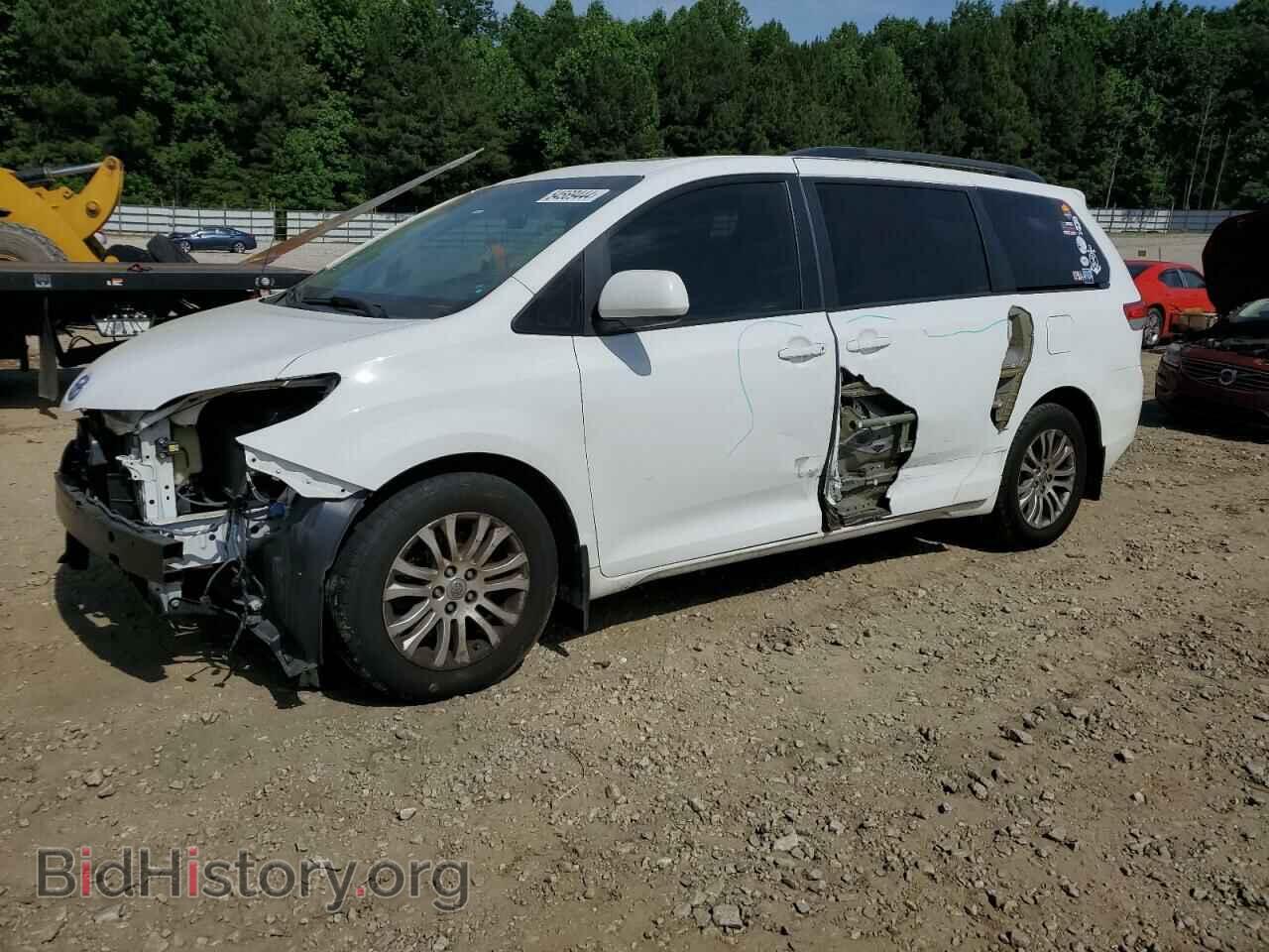 Photo 5TDYK3DC8DS398340 - TOYOTA All Models 2013