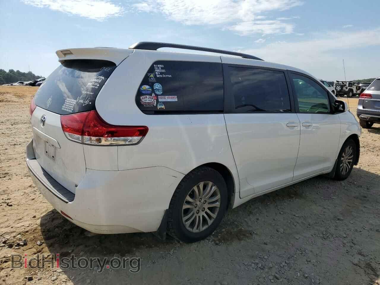 2013 TOYOTA All Models - VIN: 5TDYK3DC8DS398340 - Photo 3