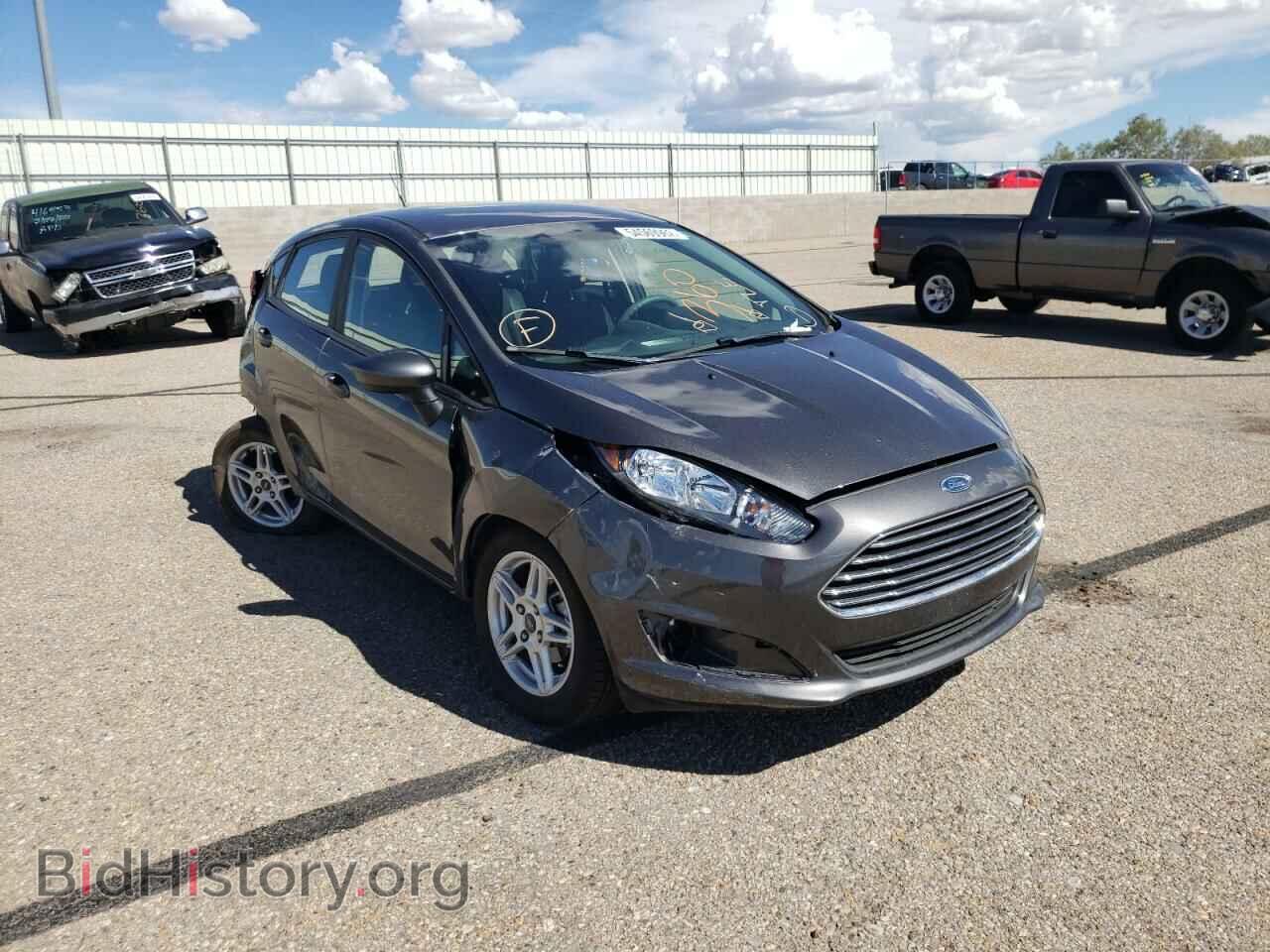 Photo 3FADP4EJ0JM107074 - FORD FIESTA 2018