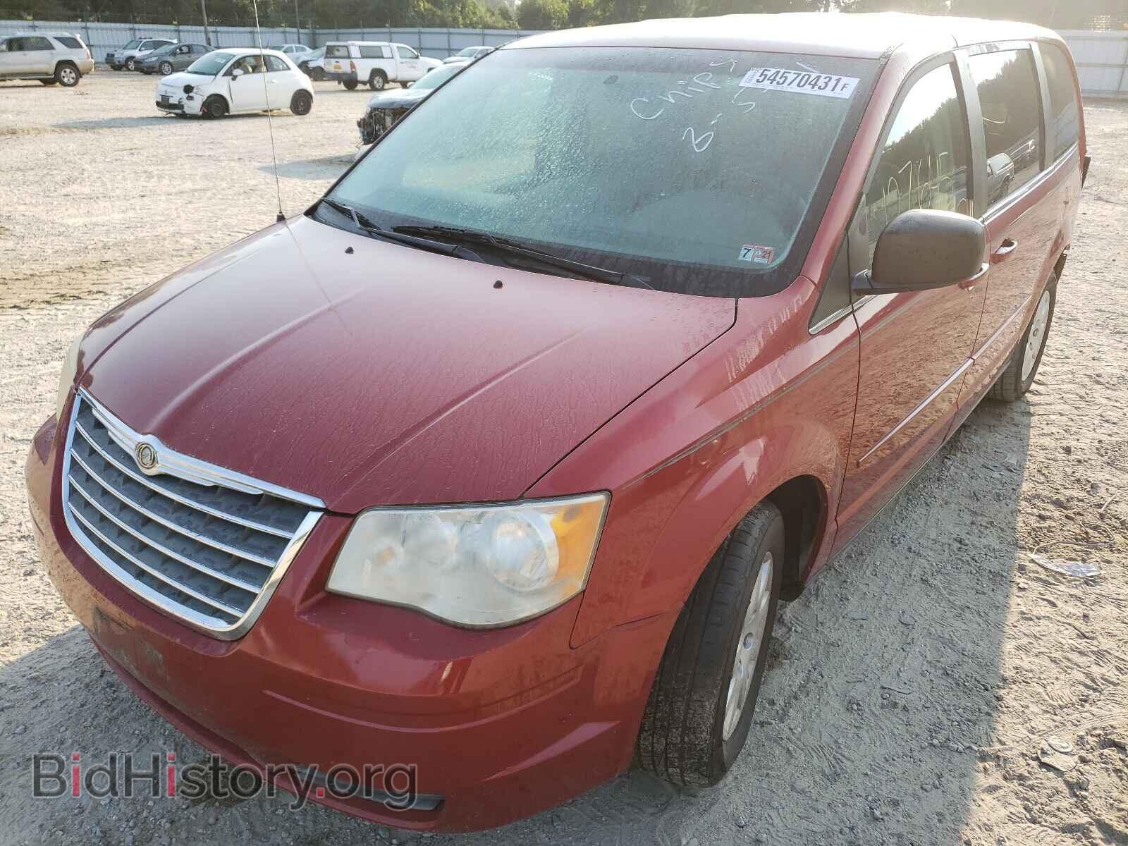 2009 CHRYSLER MINIVAN - VIN: 2A8HR44E49R503113 - Фото 2