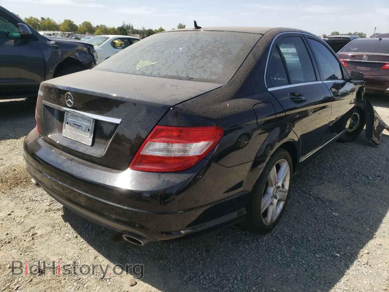 2011 MERCEDES-BENZ C-CLASS - VIN: WDDGF5EB7BA509025 - Фото 4