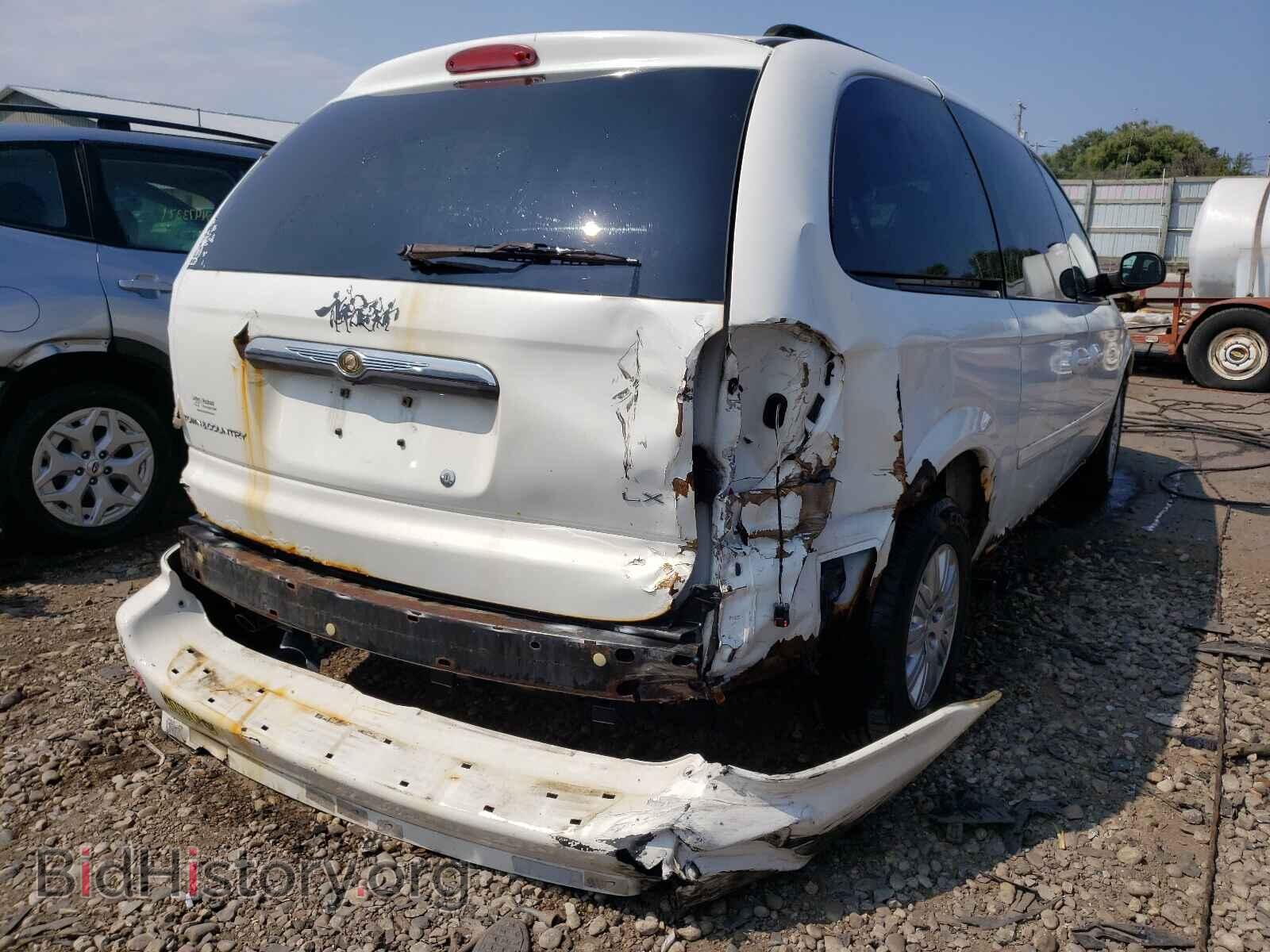 2007 CHRYSLER MINIVAN - VIN: 2A4GP44R47R285936 - Фото 4