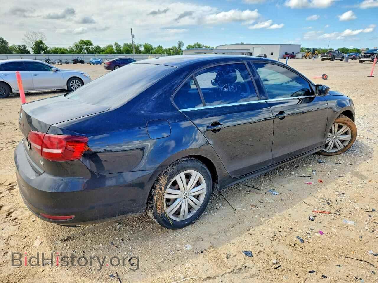 2017 VOLKSWAGEN JETTA - VIN: 3VW2B7AJ8HM329117 - Фото 3