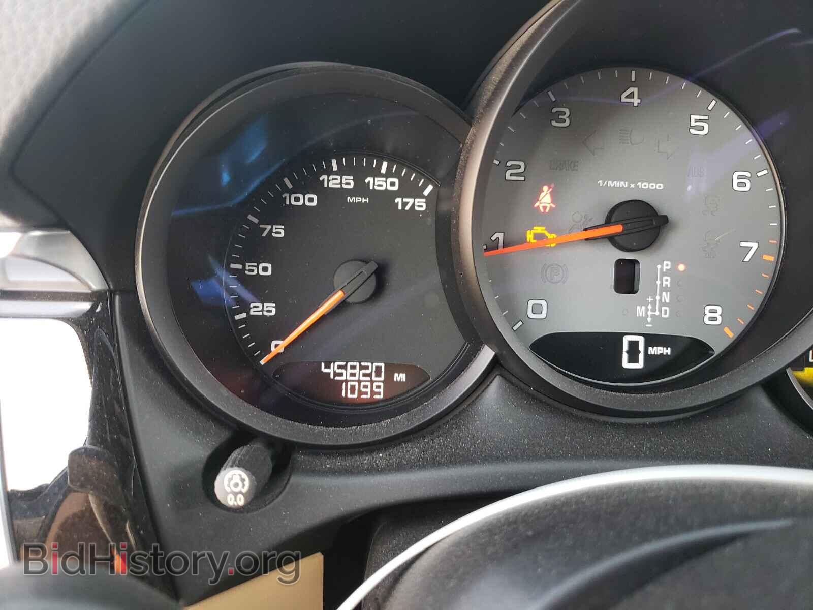 2018 PORSCHE MACAN - VIN: WP1AB2A51JLB36348 - Photo 8