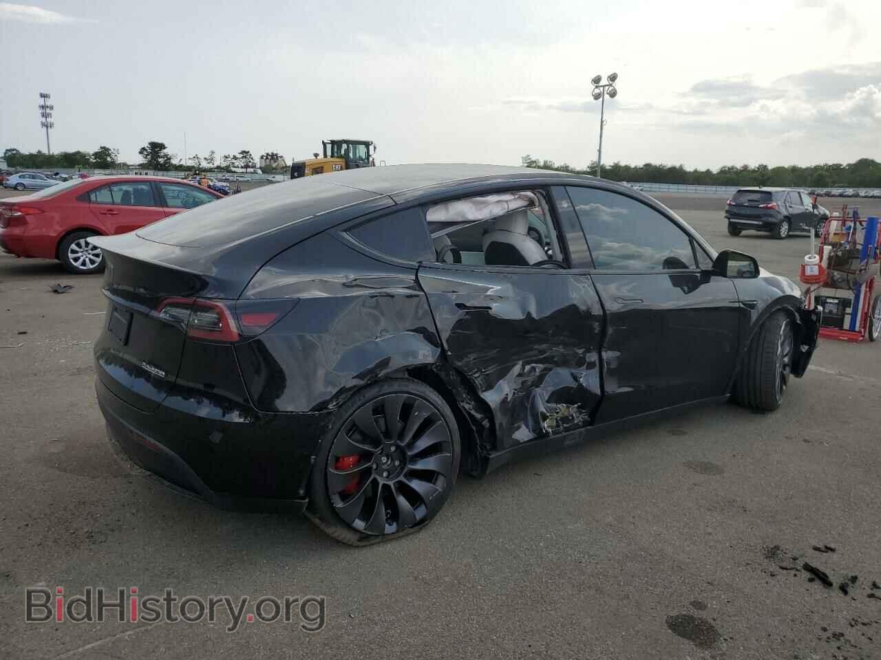2022 TESLA MODEL Y - VIN: 7SAYGDEF7NF320673 - Фото 3