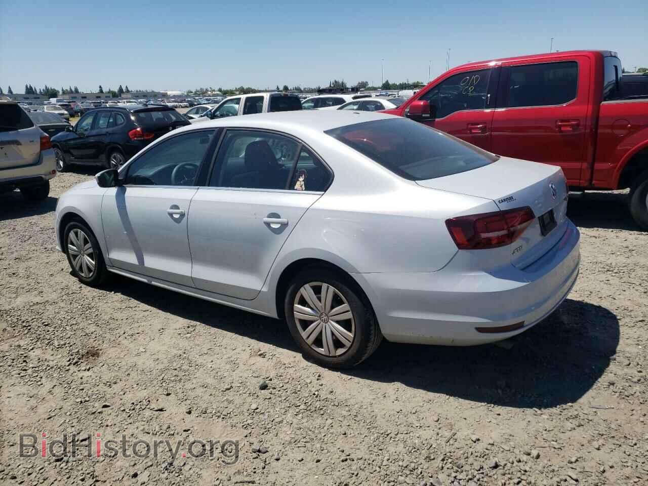 2017 VOLKSWAGEN JETTA - VIN: 3VW2B7AJ3HM407044 - Фото 2
