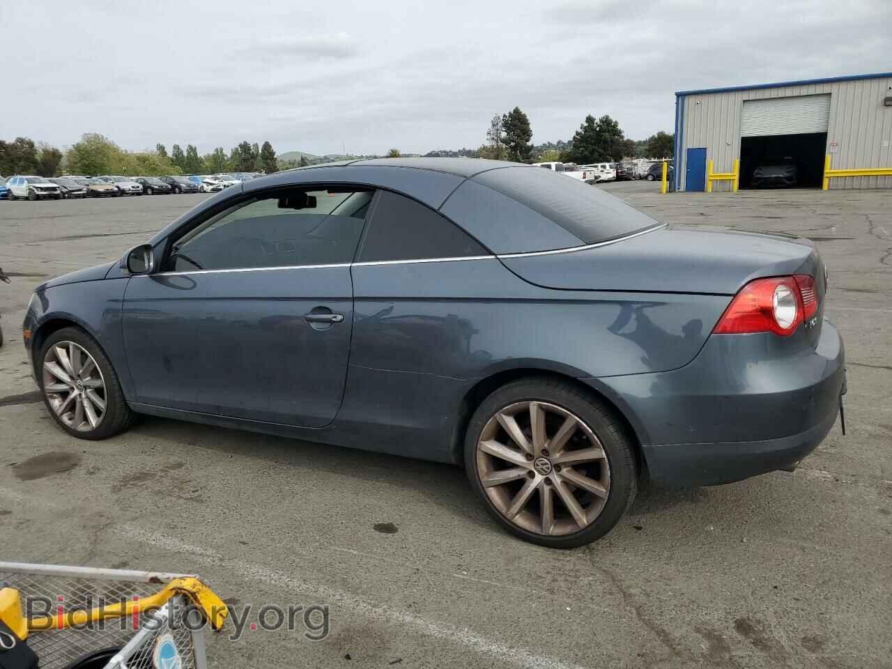2007 VOLKSWAGEN EOS - VIN: WVWDB71F07V039241 - Фото 2