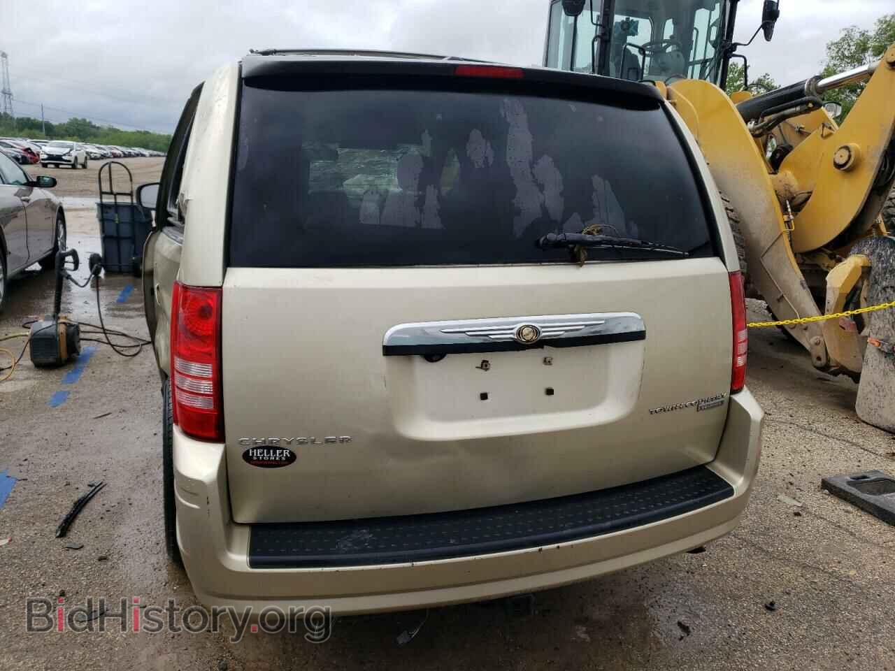 2010 CHRYSLER MINIVAN - VIN: 2A4RR5D15AR240823 - Photo 6