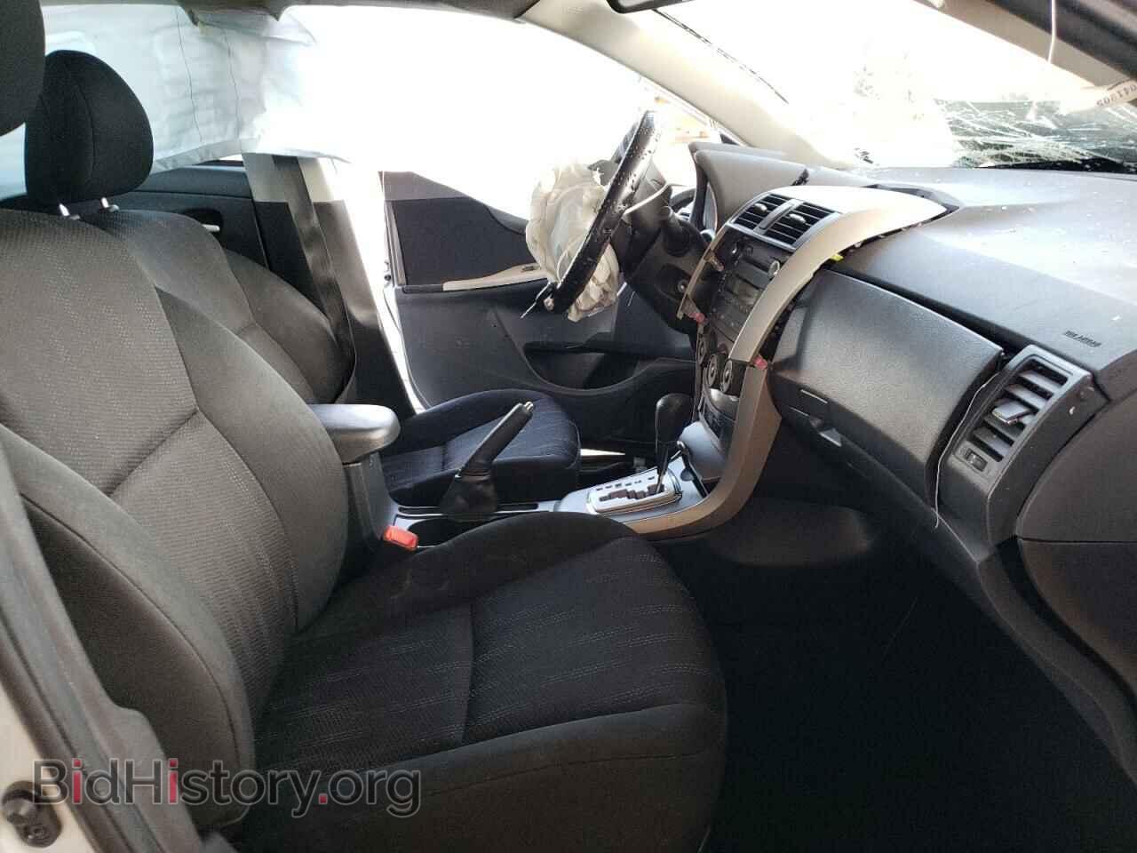 2011 TOYOTA COROLLA - VIN: 2T1BU4EE4BC666800 - Фото 5