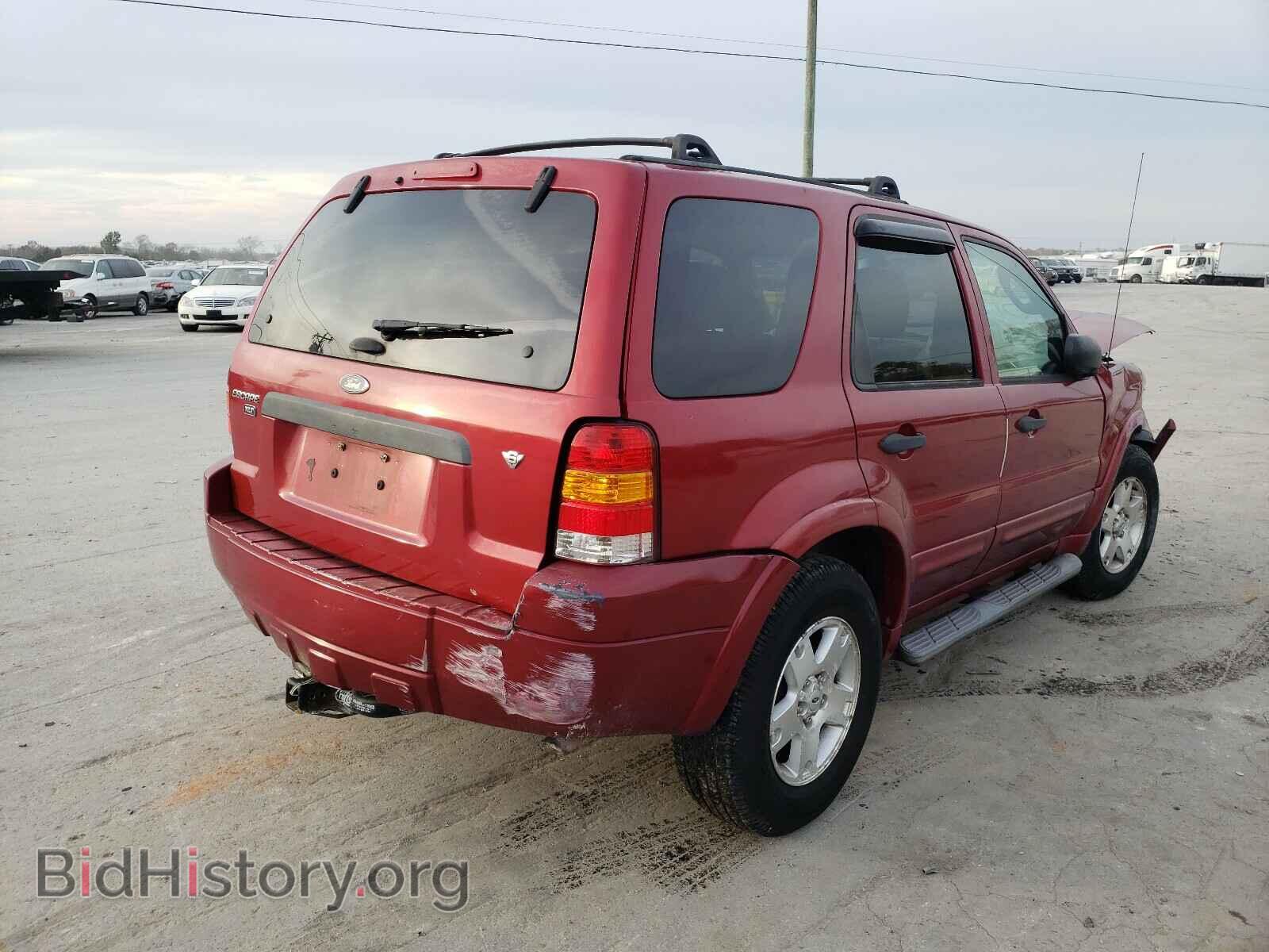 2007 FORD ESCAPE - VIN: 1FMCU93117KC03029 - Фото 4